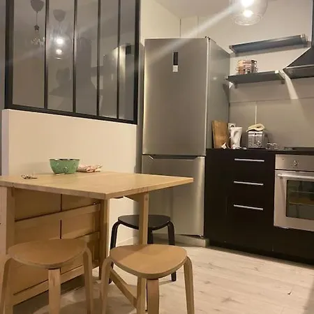 Apartment Avec Terrasse Proche De La
